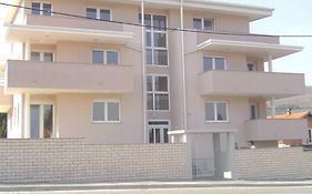 Apartmani Almica