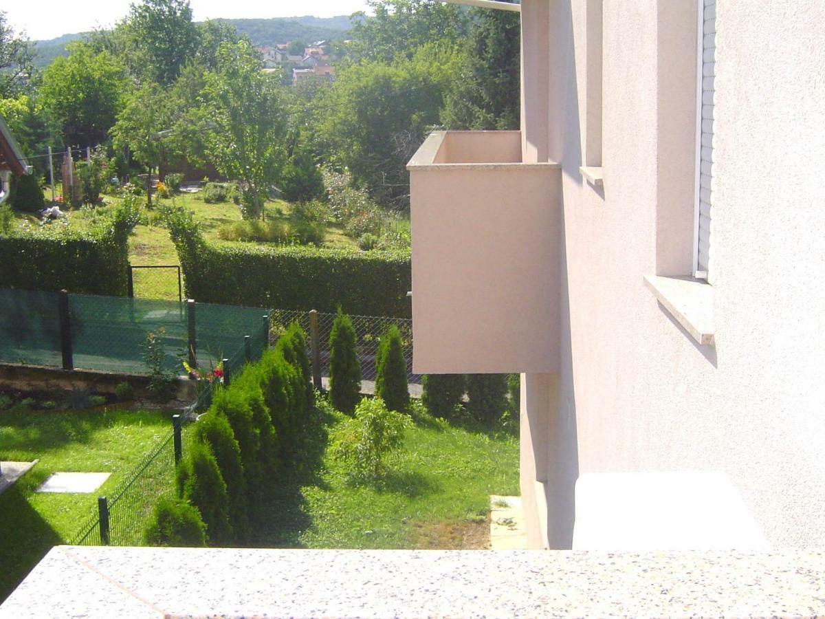 Apartmani Almica Zagabria Esterno foto